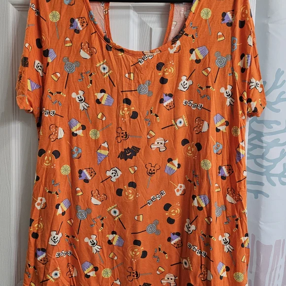 Disney Orange Halloween High Low Tee - Picture 6 of 7